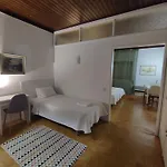 Hotel Porta 80 House *