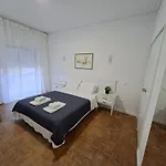 Porta 80 House * Braga