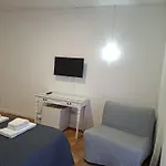 Porta 80 House * Braga