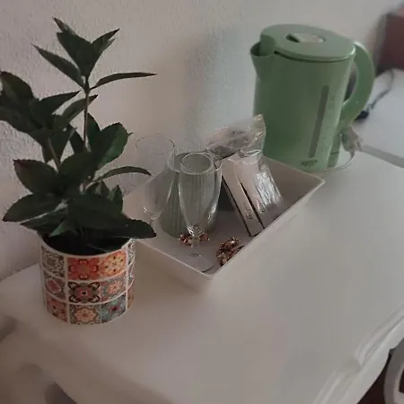 מלון Porta 80 House