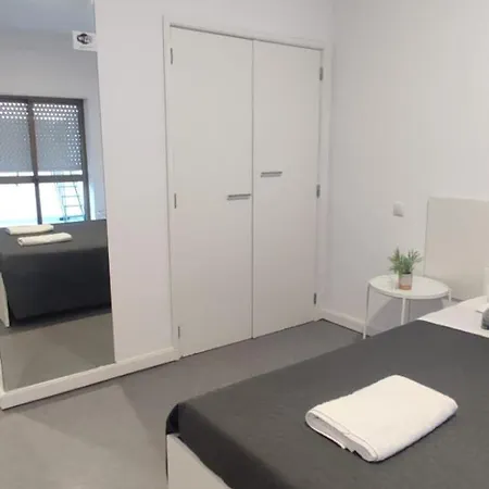 Hotel Porta 80 House