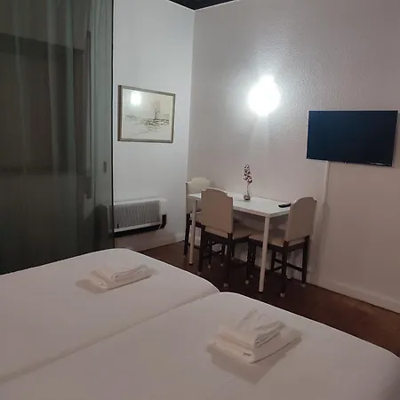 호텔 Porta 80 House