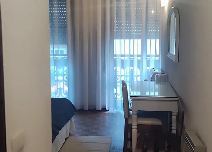 Porta 80 House * براغا